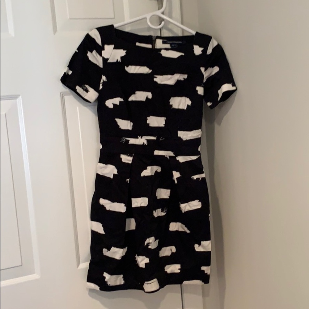 French Connection black/white dress size 2